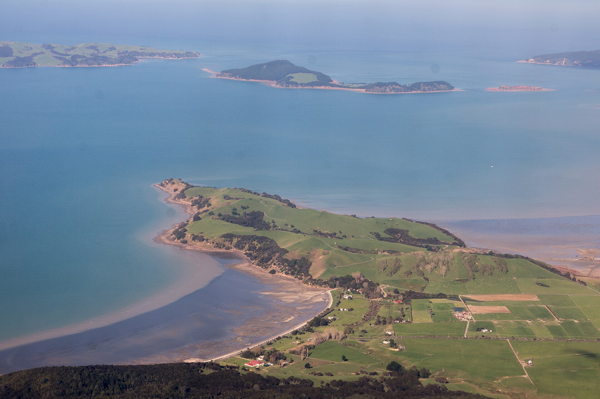 Duder Regional Park in Umupuia