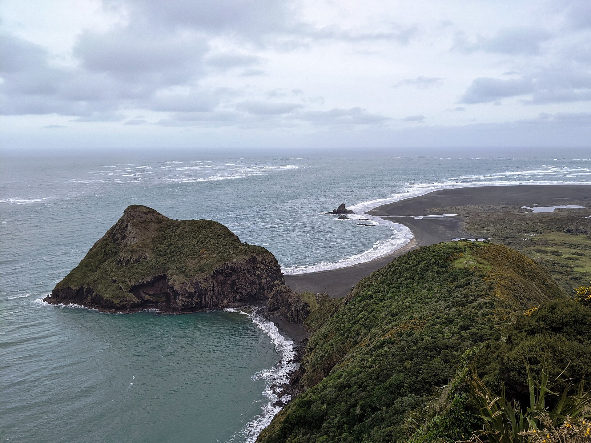 Whatipū in Huia
