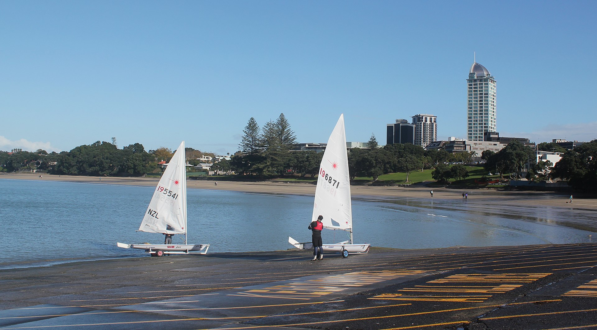 Takapuna Beach Reserve in Takapuna