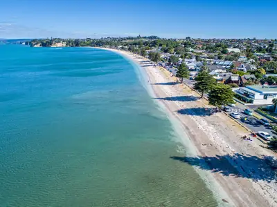 Eastern Beach, photo 3