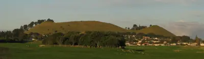 Māngere Mountain (Te Pane o Mataaho), photo 2