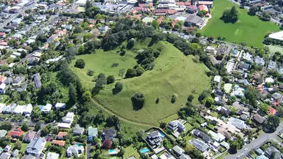 Mount Saint John (Te Kōpuke), photo 3