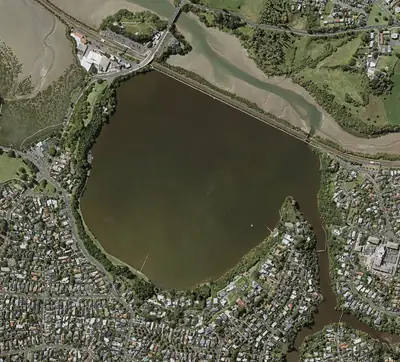 Ōrākei Basin, photo 2